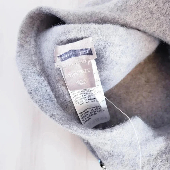 Chico's Rhinestone Bee Beret Hat Gray Grey Slate One Size Wool Blend - Picture 6 of 7